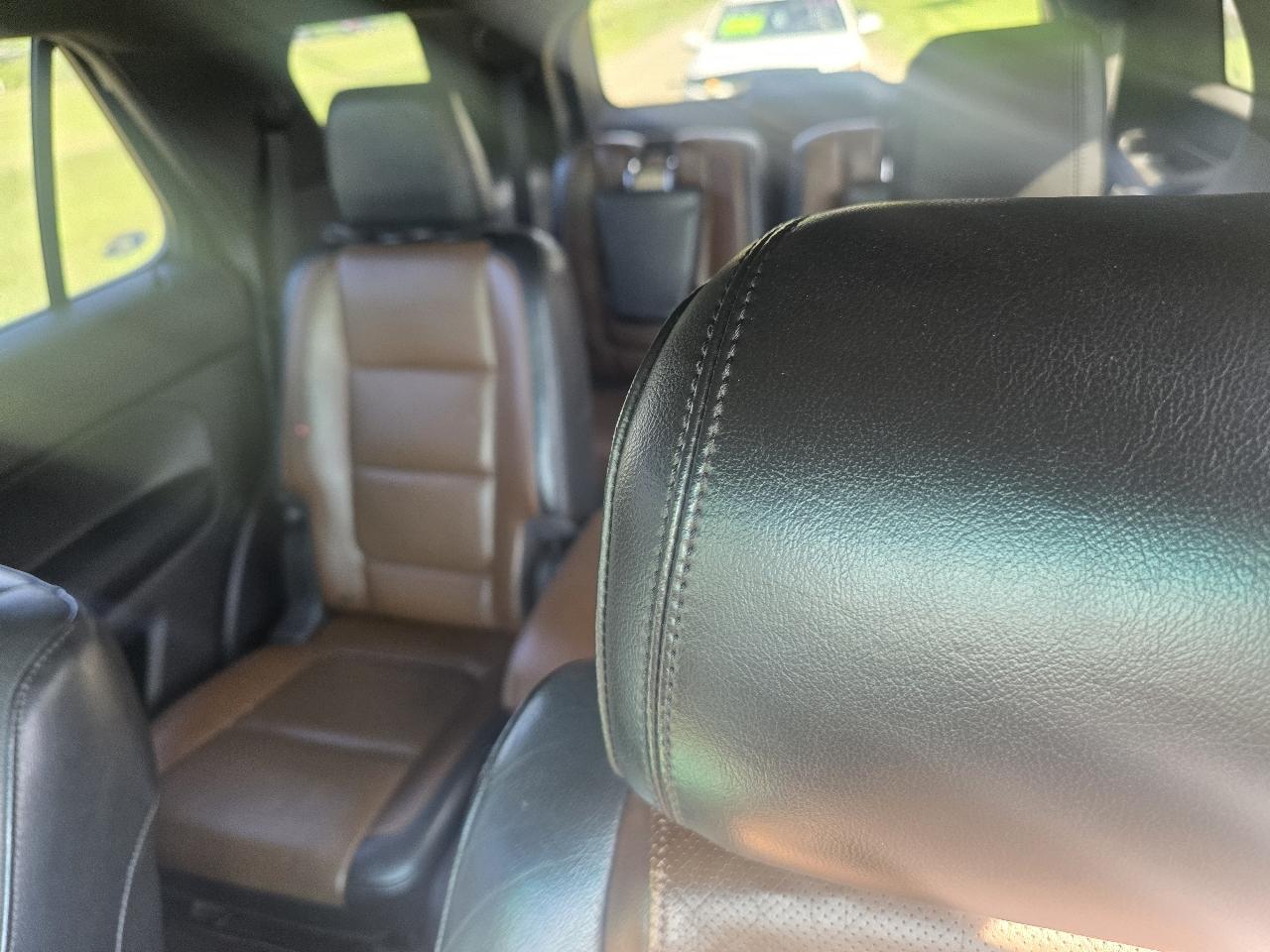 Ford Explorer Limited FWD 2011