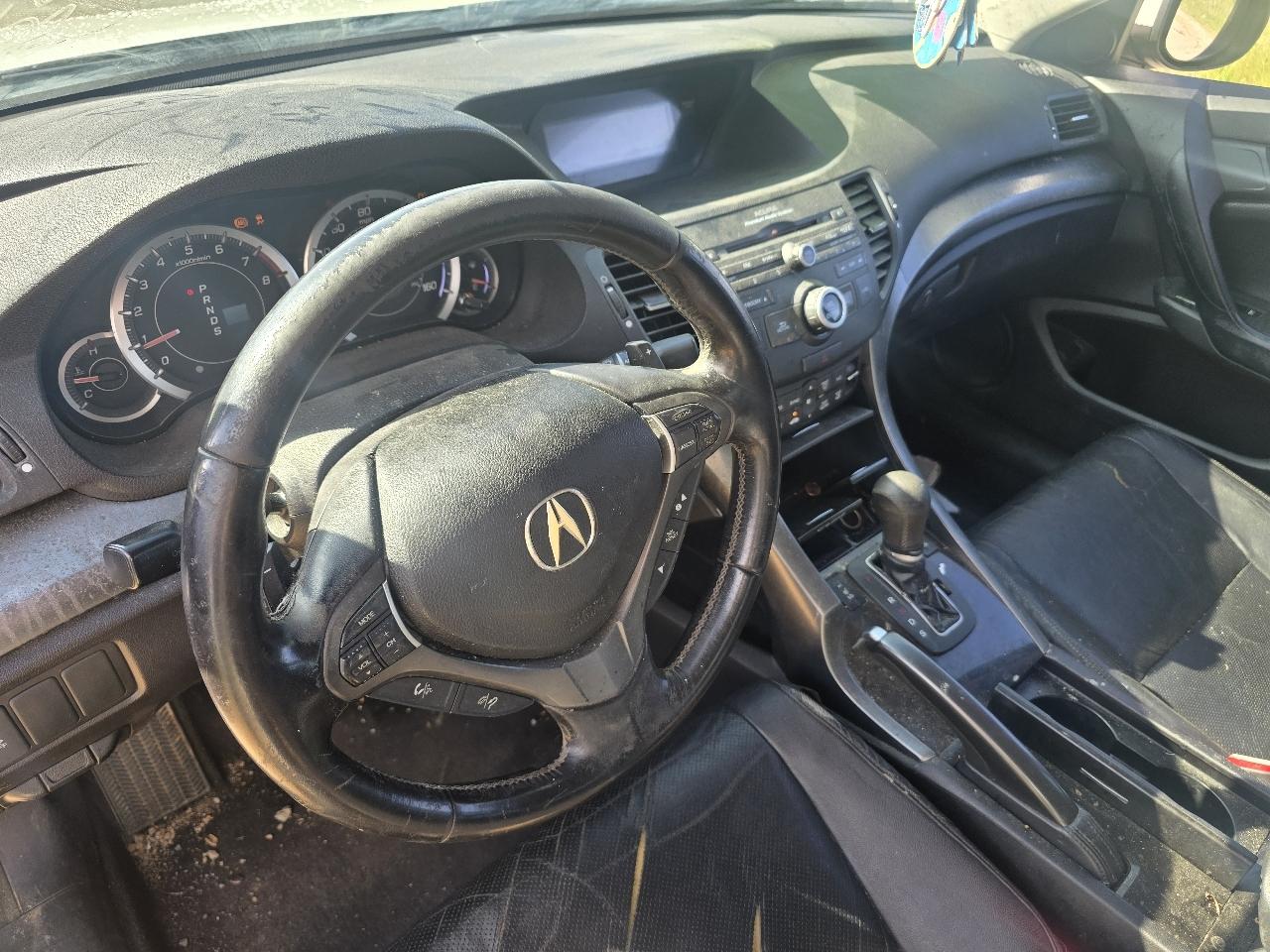 Acura TSX 5-Speed AT with Tech Package 2011