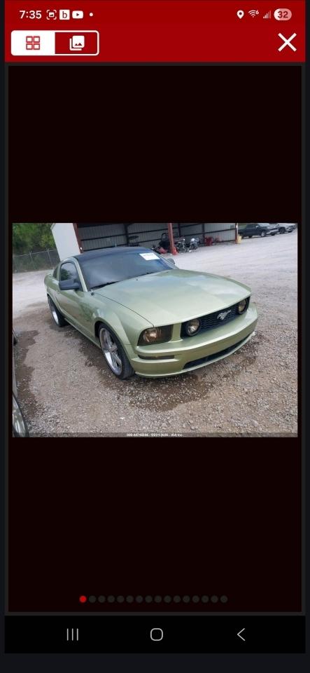 Ford Mustang GT Deluxe Coupe 2006