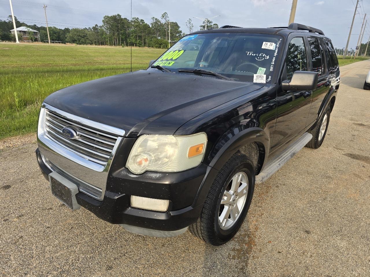 Ford Explorer XLT 4.0L 2WD 2010