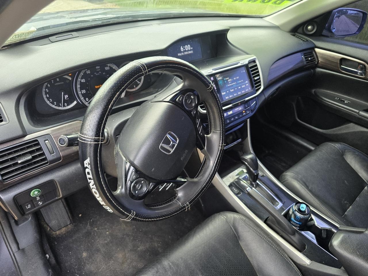 Honda Accord EX-L Sedan CVT w/ Honda Sensing 2017