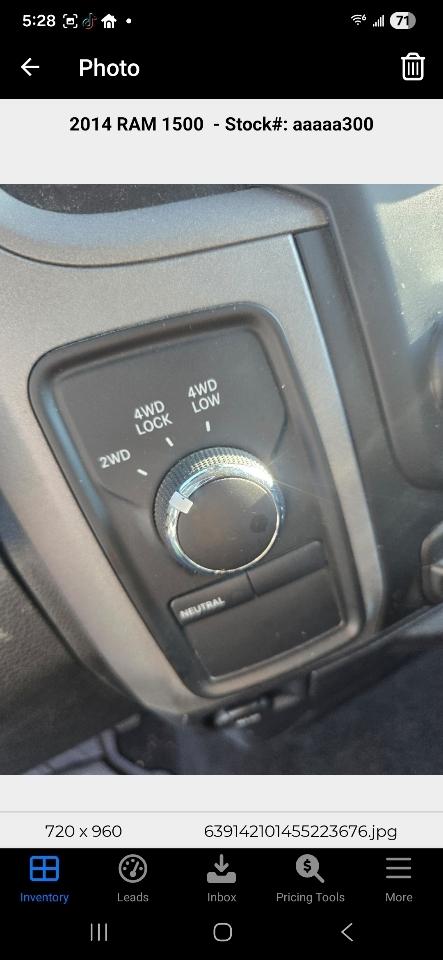 RAM 1500 Tradesman Quad Cab 4WD 2014
