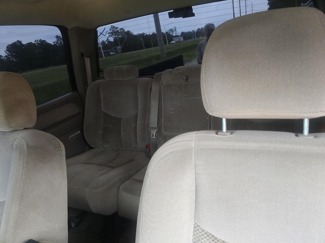 Chevrolet Silverado 2500HD Crew Cab Short Bed 2WD 2003