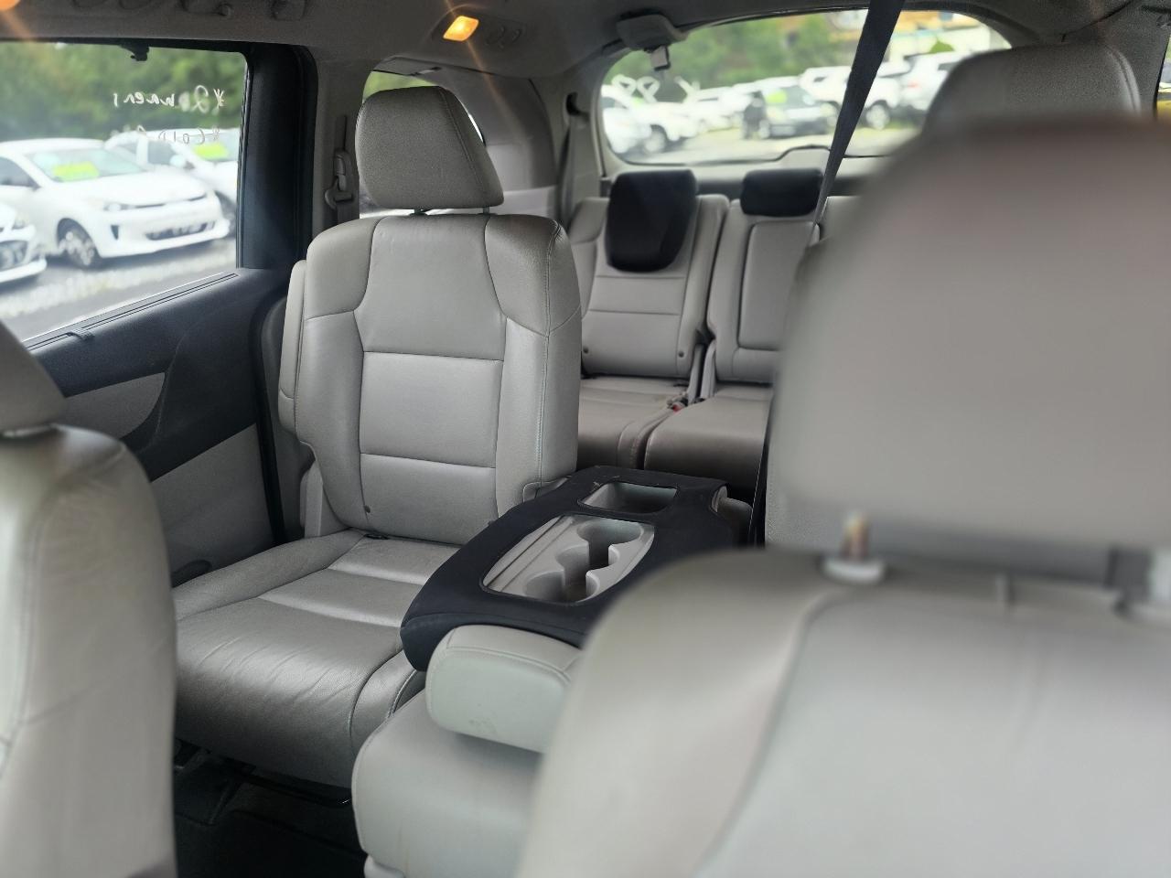 Honda Odyssey Touring 2011