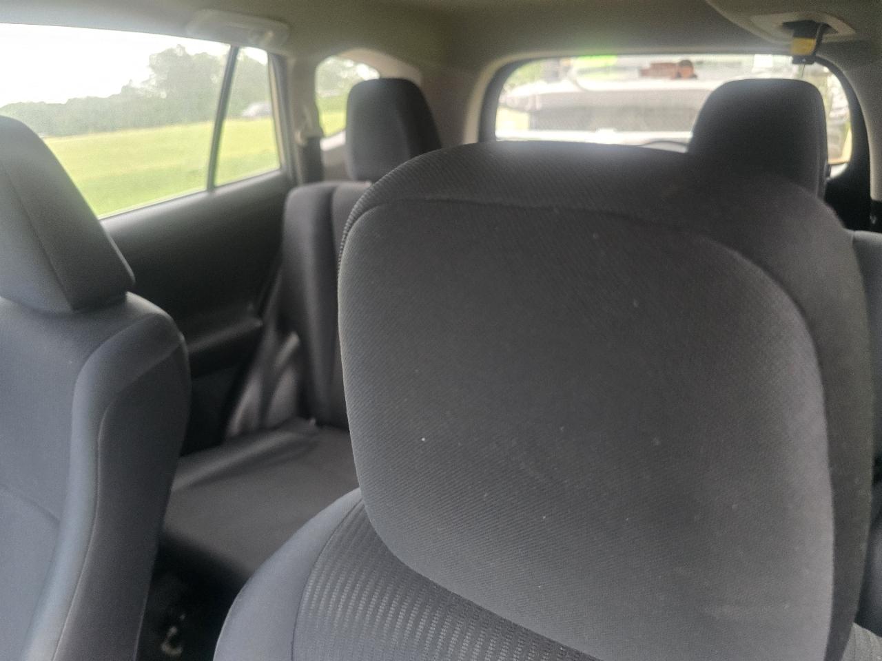 Toyota RAV4 LE AWD 2016