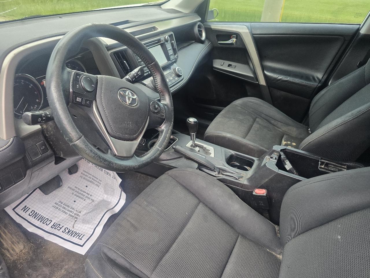 Toyota RAV4 XLE FWD 2016