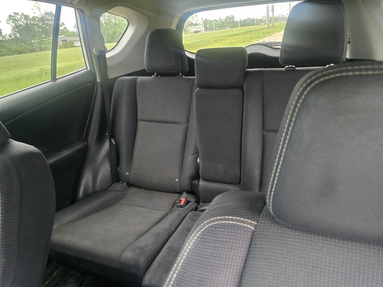 Toyota RAV4 XLE FWD 2016