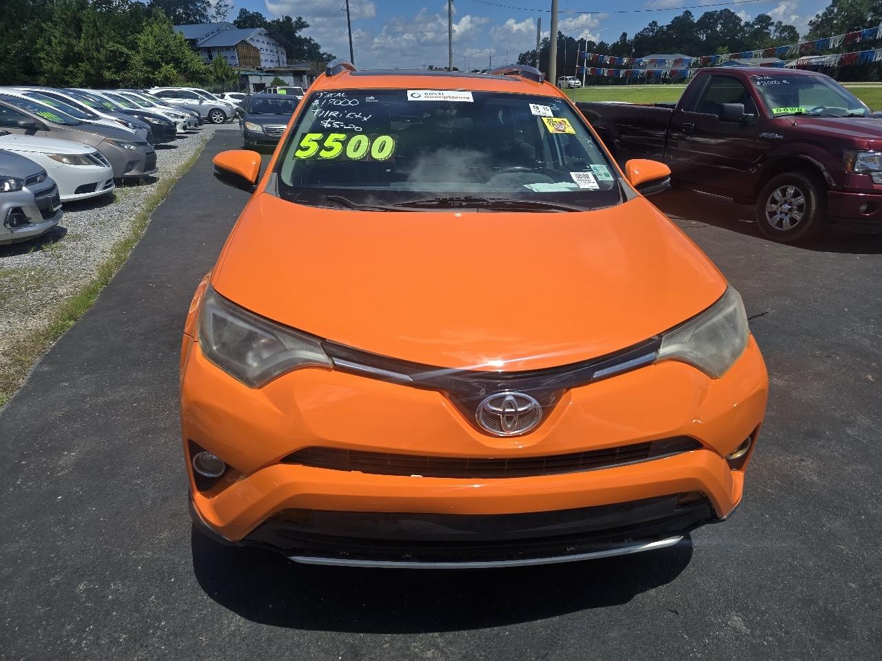 Toyota RAV4 XLE FWD 2016
