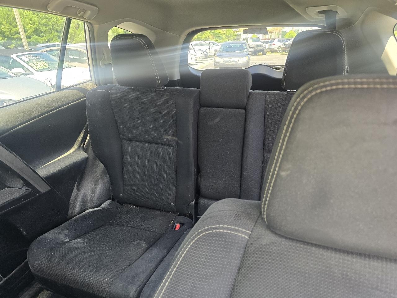 Toyota RAV4 XLE FWD 2016