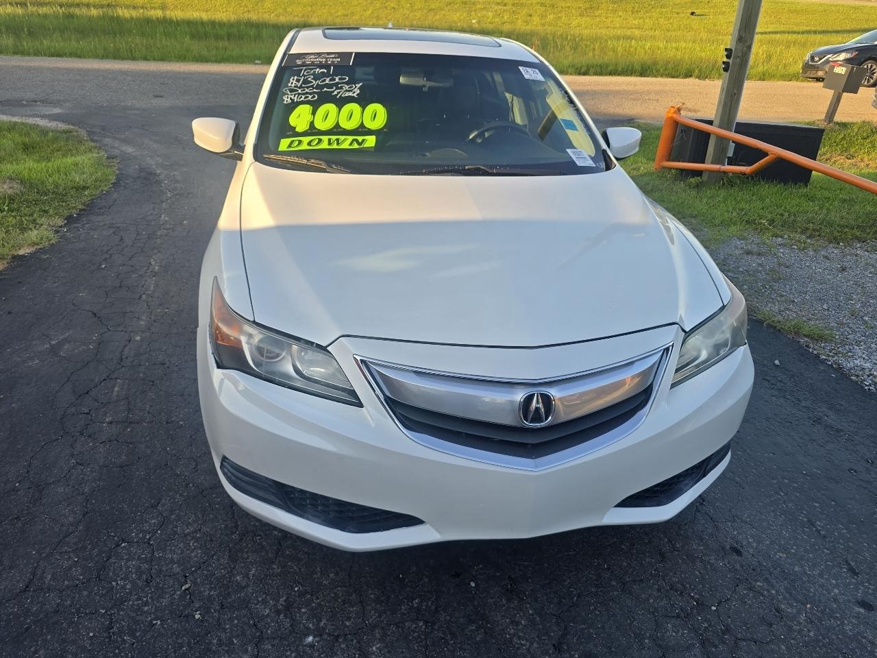 Acura ILX 5-Spd AT 2015