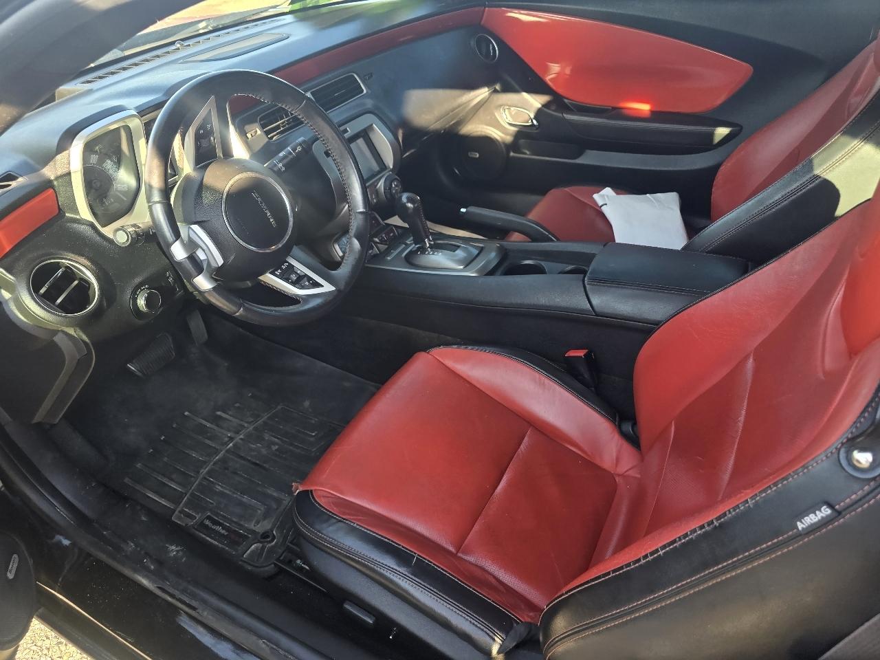 Chevrolet Camaro 2LT Coupe 2011