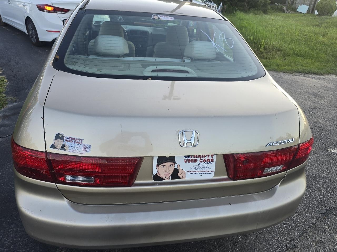 Honda Accord LX sedan AT 2005