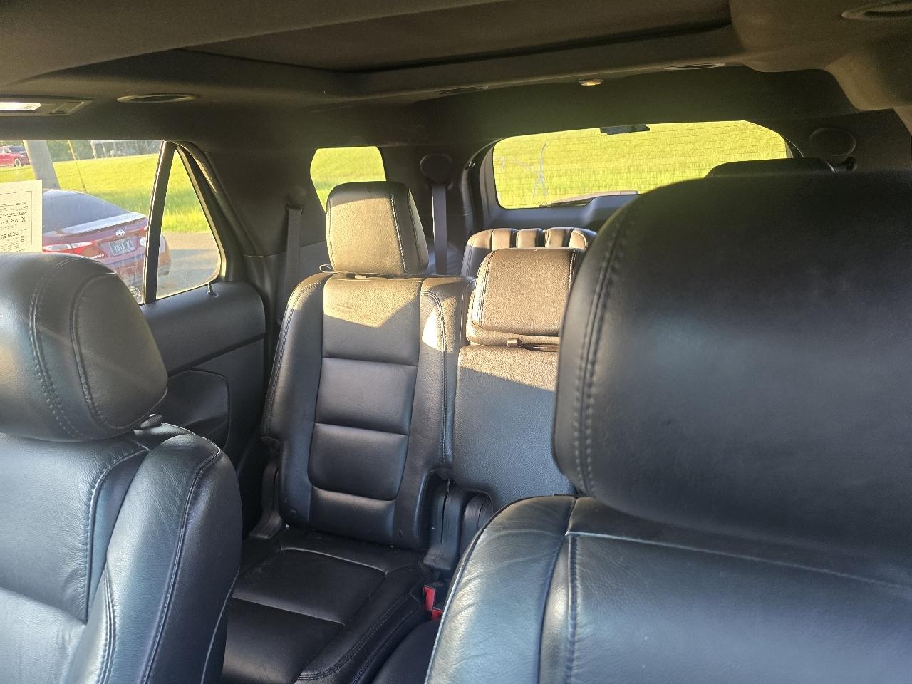 Ford Explorer Limited FWD 2015