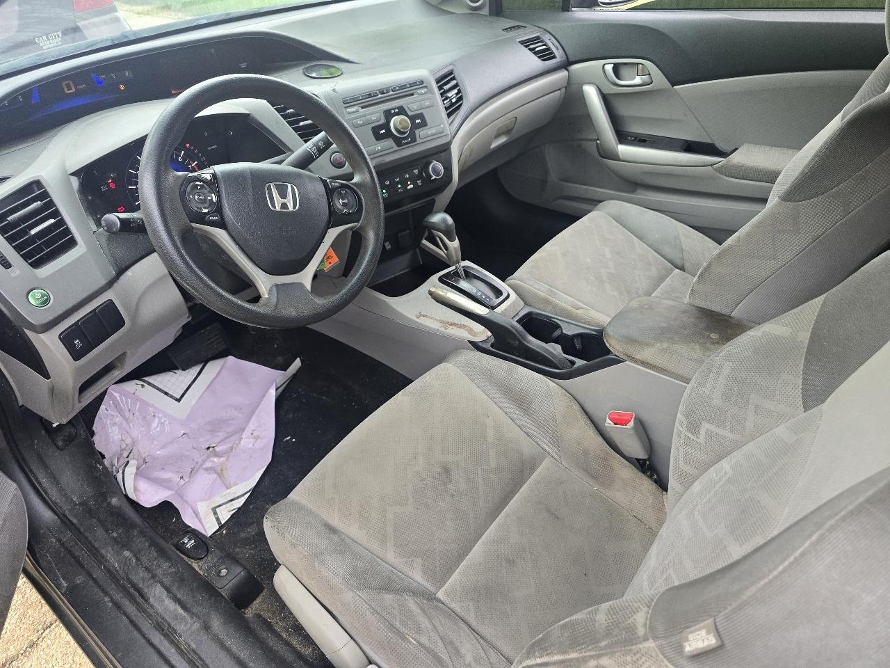 Honda Civic LX Coupe 5-Speed AT 2012