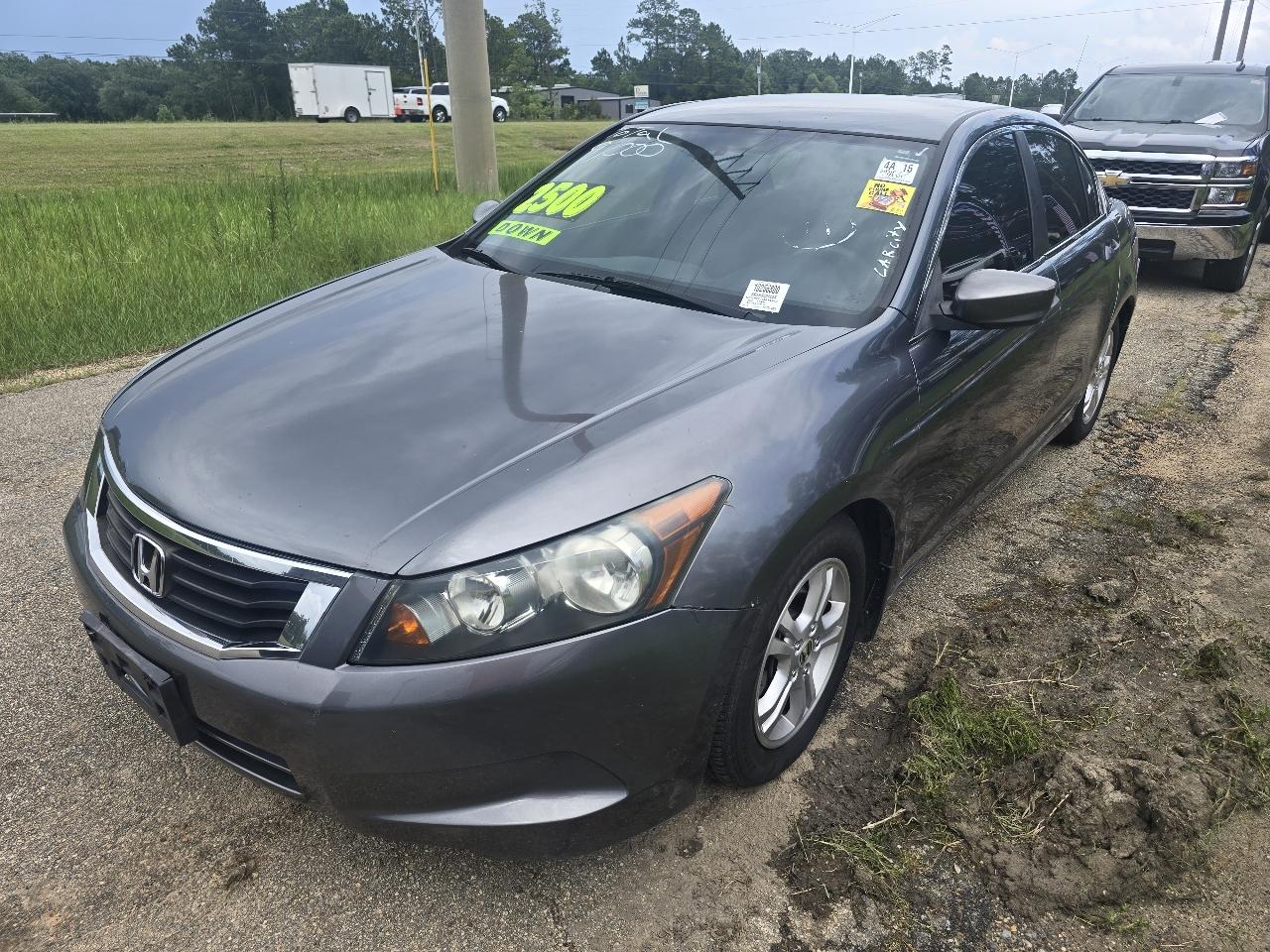 Honda Accord LX sedan AT 2010