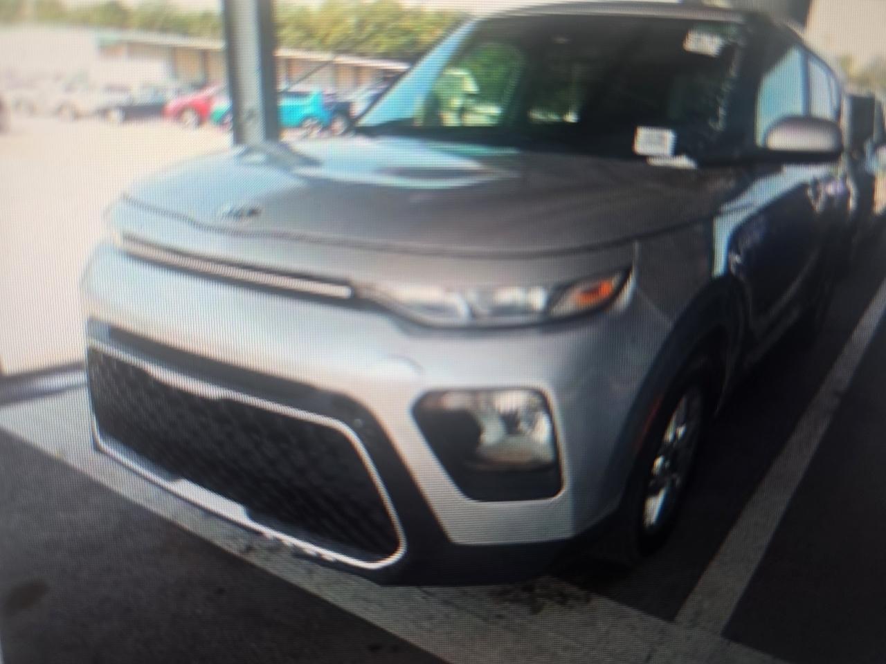 Kia Soul LX CVT 2021