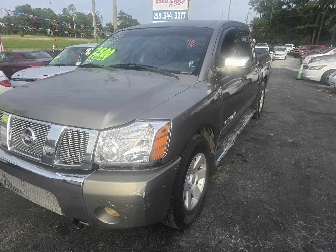Nissan Titan LE Crew Cab 2WD 2007