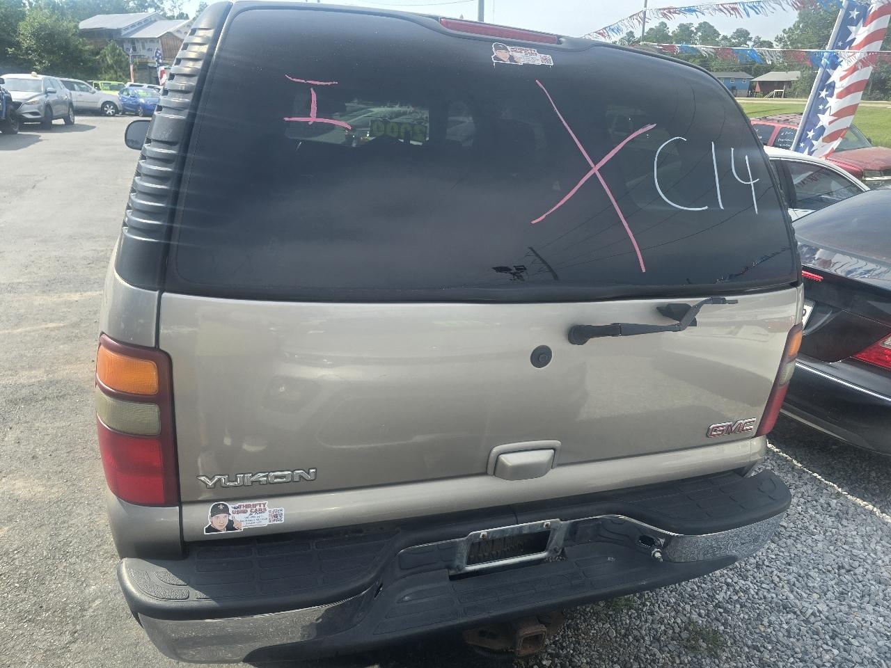 GMC Yukon 2WD 2003