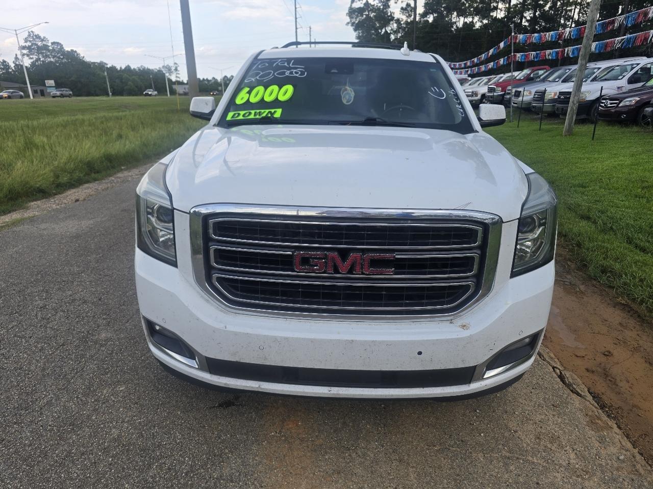 GMC Yukon XL SLT 2WD 2017