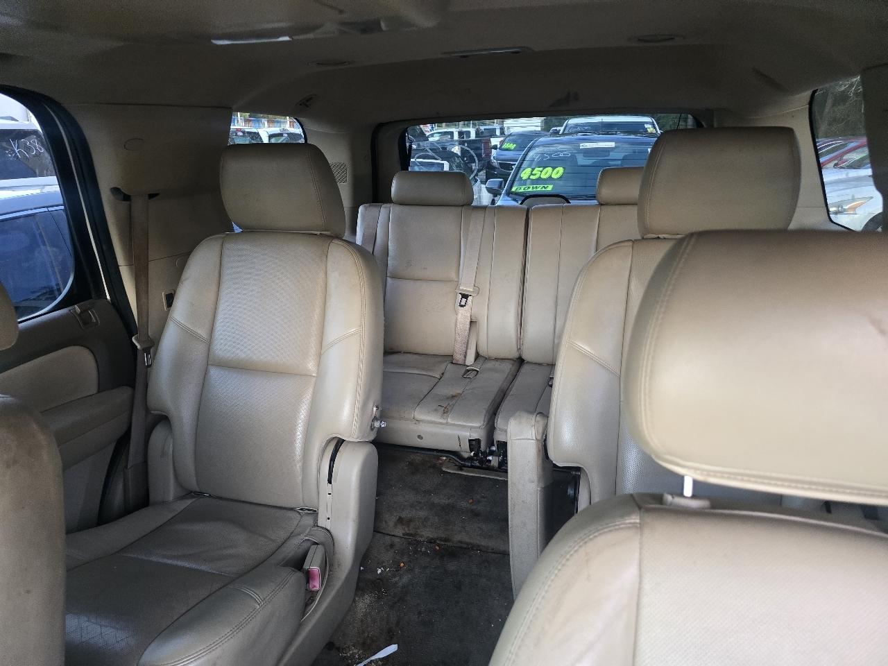 Chevrolet Tahoe LTZ 4WD 2012