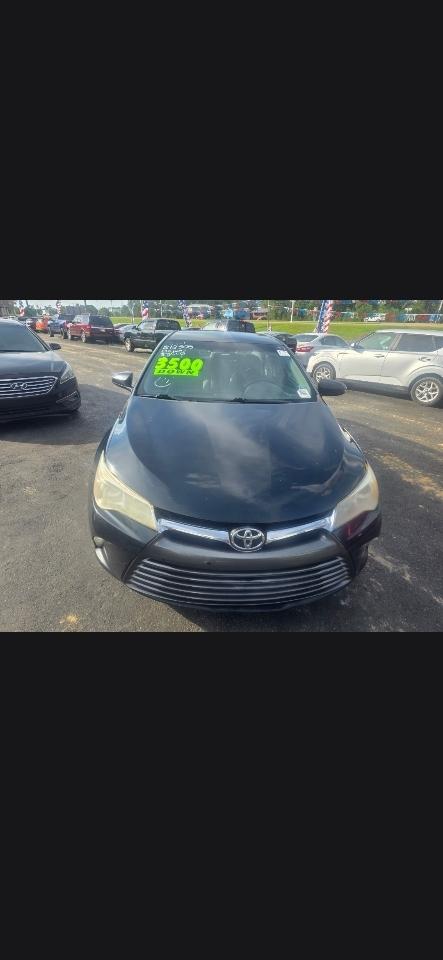 Toyota Camry SE 2017