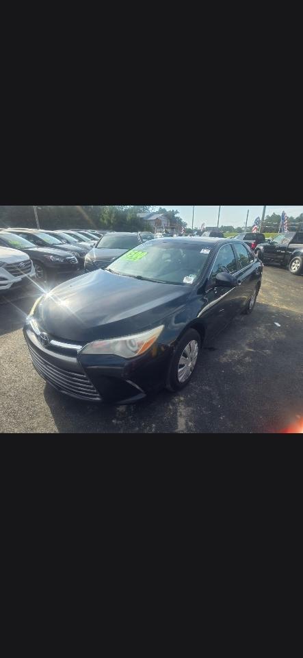Toyota Camry SE 2017