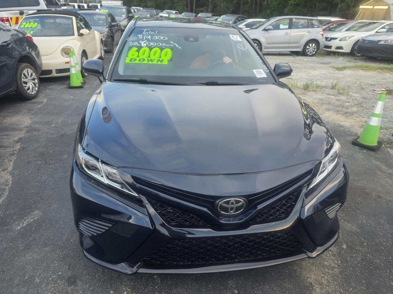 Toyota Camry XLE 2019
