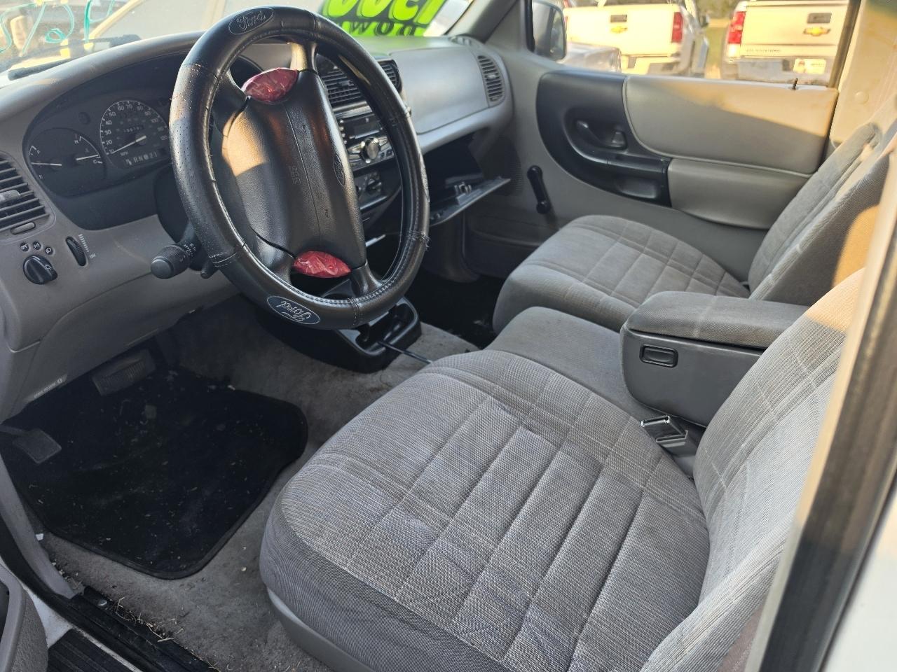 Ford Ranger 114" WB XLT 1997