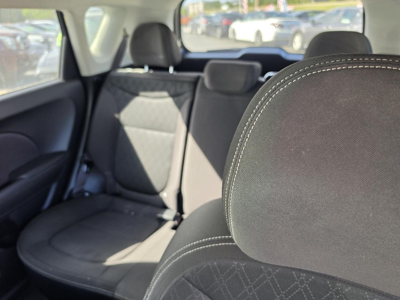 Kia Soul Base 6A 2016