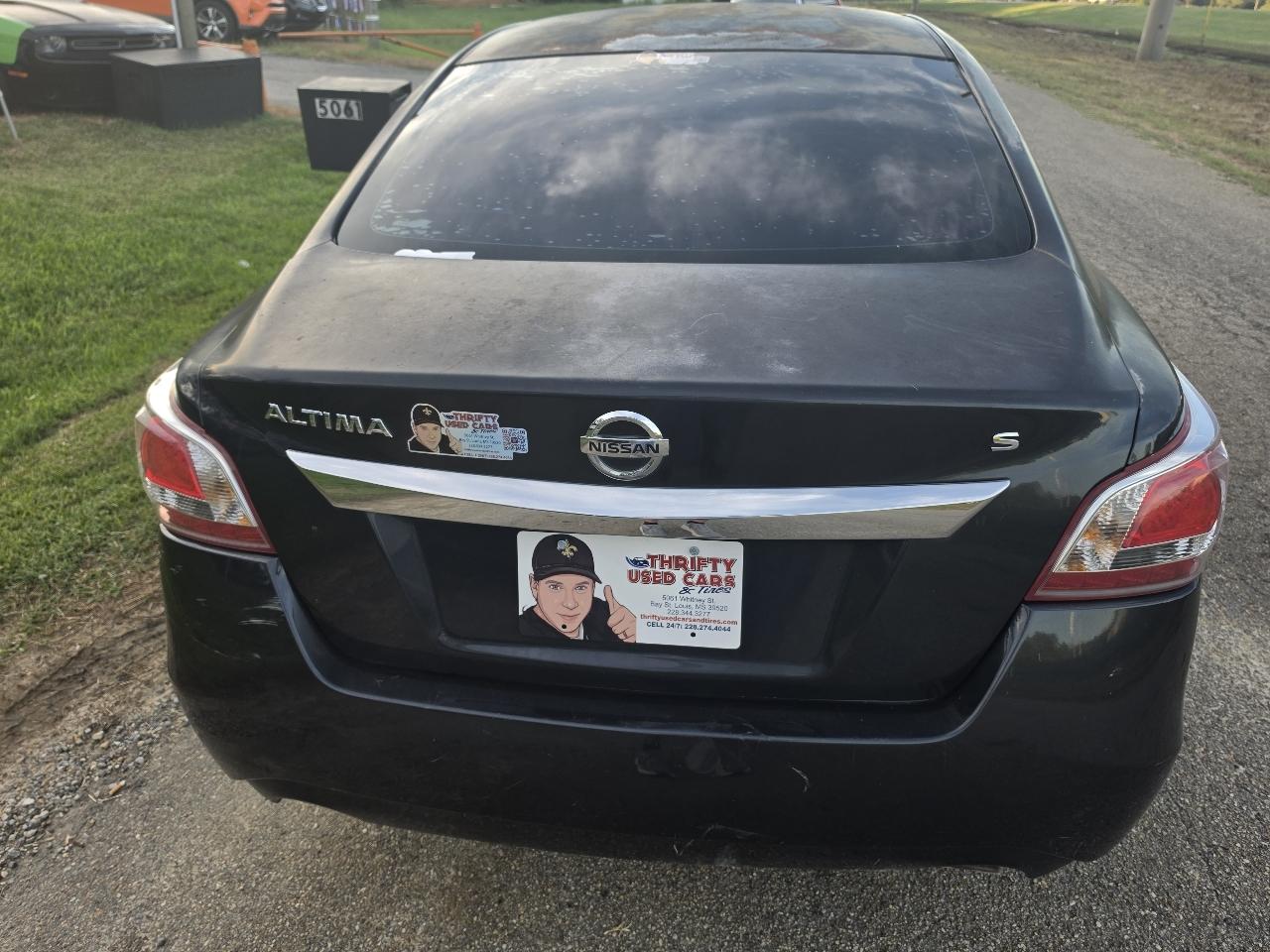 Nissan Altima 2.5 SV 2015