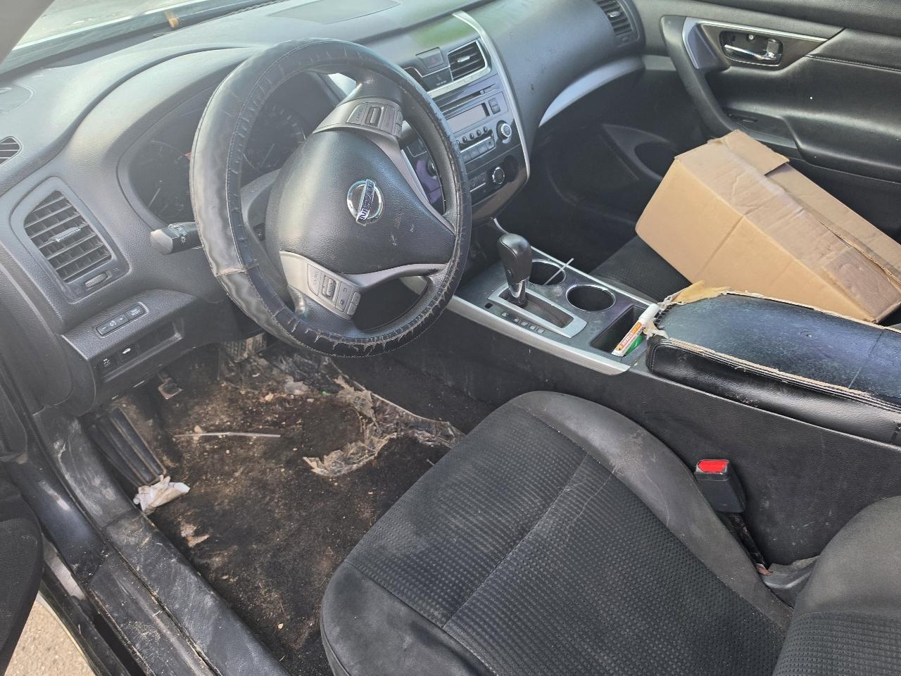 Nissan Altima 2.5 SV 2015