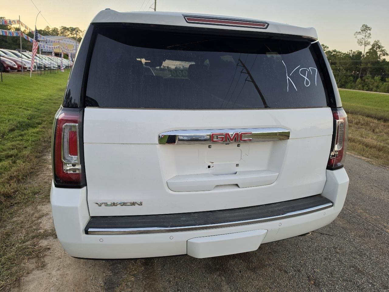 GMC Yukon Denali 2WD 2015