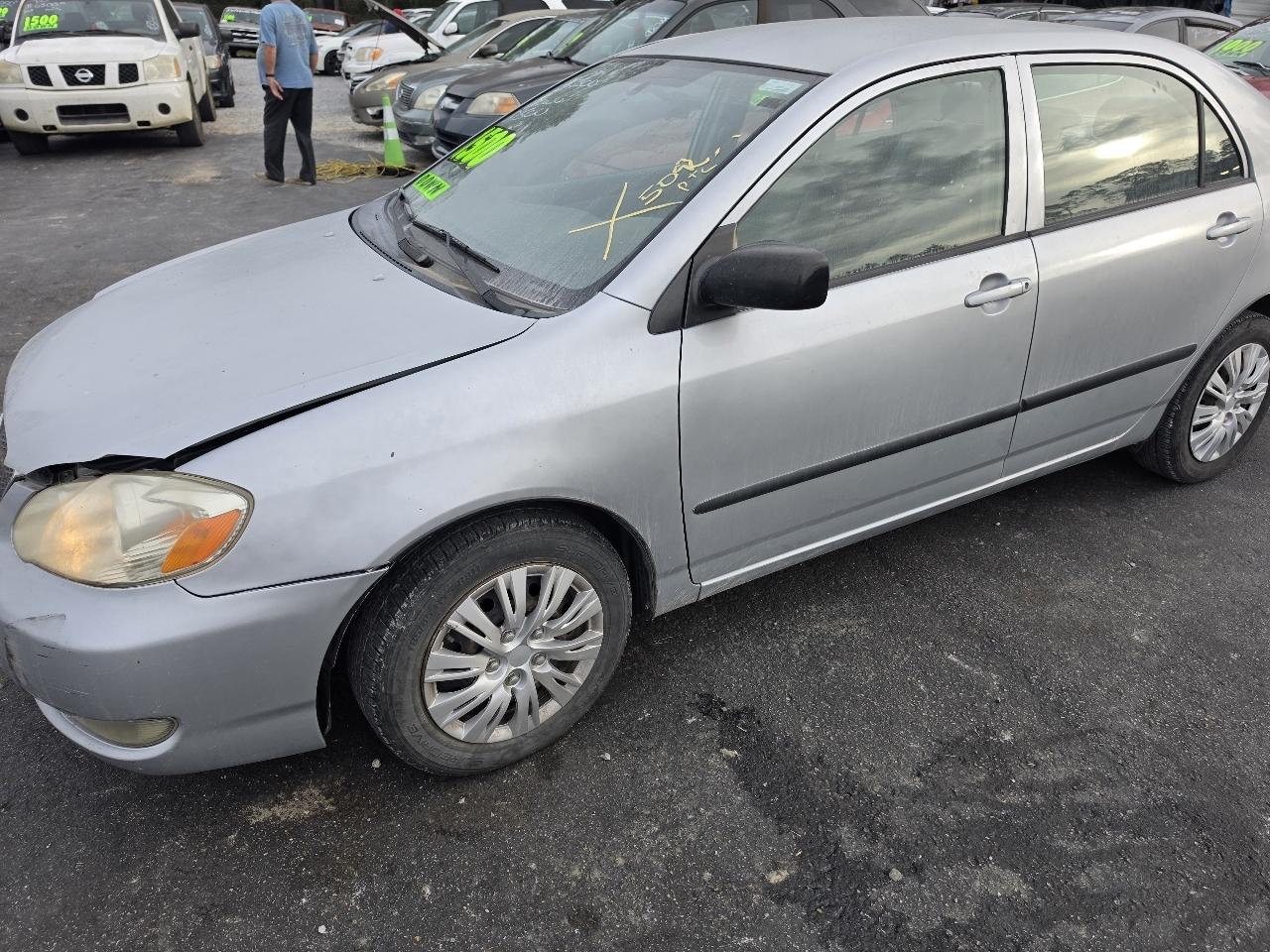 Toyota Corolla CE 2005