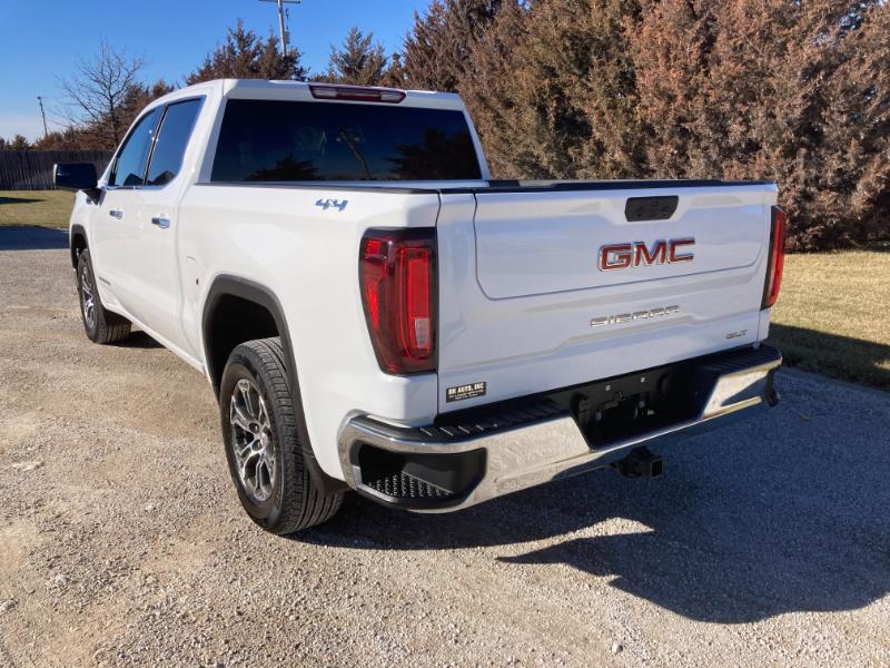 GMC Sierra 1500 SLT Crew Cab 4WD 2026