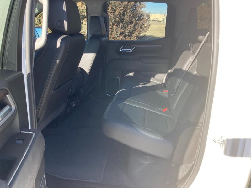 GMC Sierra 1500 SLT Crew Cab 4WD 2026