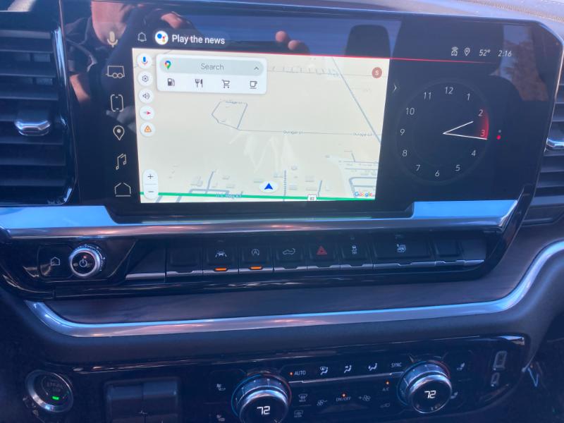 GMC Sierra 1500 SLT Crew Cab 4WD 2026