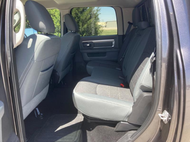 RAM 2500 SLT Crew Cab SWB 4WD 2016
