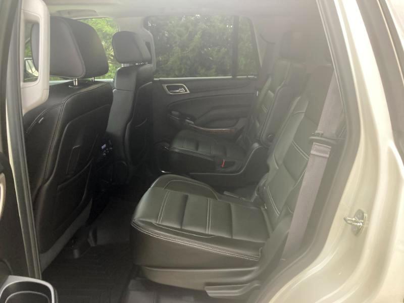 GMC Yukon Denali 4WD 2015
