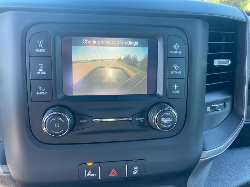 RAM 3500 Regular Cab 4WD DRW 2022