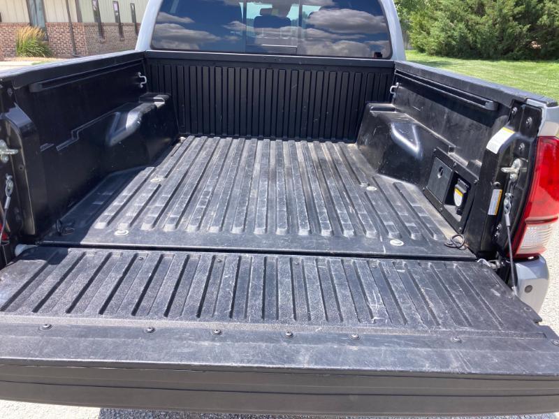 Toyota Tacoma TRD Sport Dbl Cab 4WD V6 at 2019