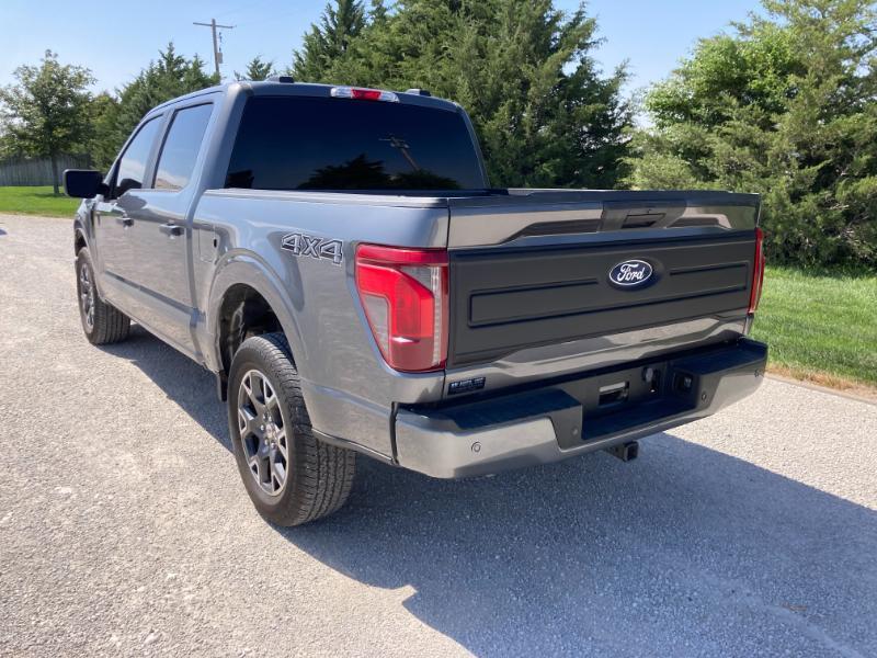 Ford F-150 STX SuperCrew 4WD 2024