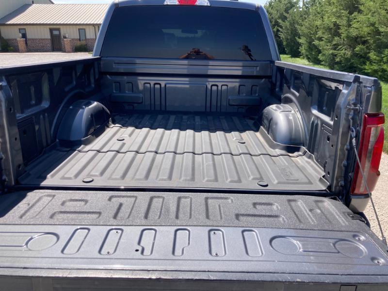 Ford F-150 STX SuperCrew 4WD 2024
