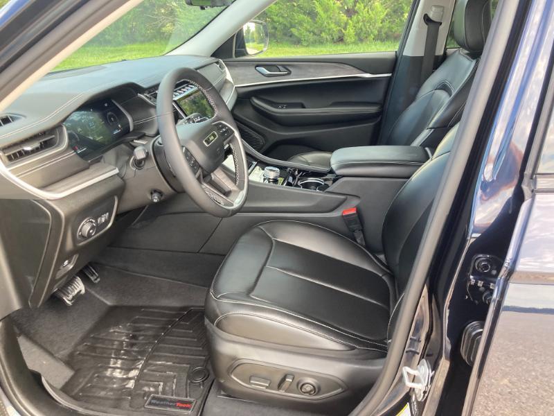 Jeep Grand Cherokee L Limited 4WD 2023