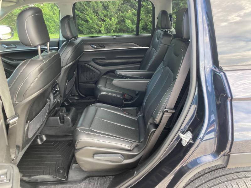 Jeep Grand Cherokee L Limited 4WD 2023