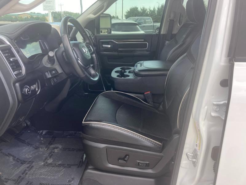 RAM 2500 Laramie Crew Cab SWB 4WD 2024