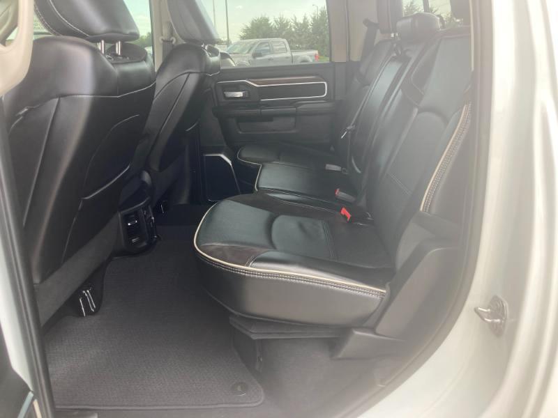 RAM 2500 Laramie Crew Cab SWB 4WD 2024