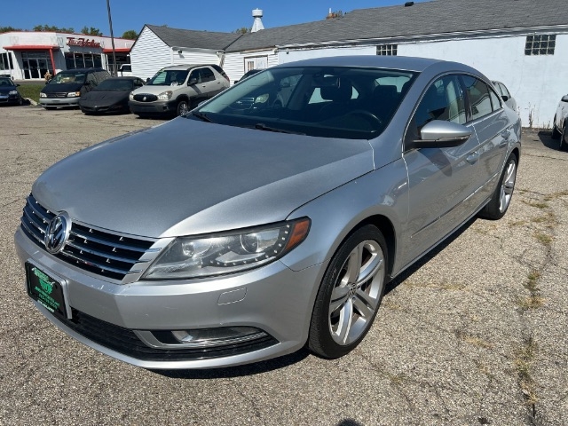 2013 Volkswagen CC 2.0T Sport photo 2