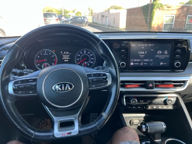 2021 Kia K5 GT-Line photo 5