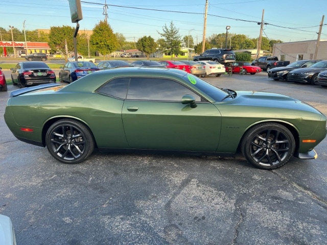 2021 Dodge Challenger R/T photo 4
