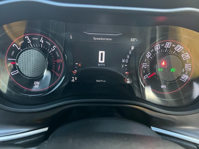 2021 Dodge Challenger R/T photo 9